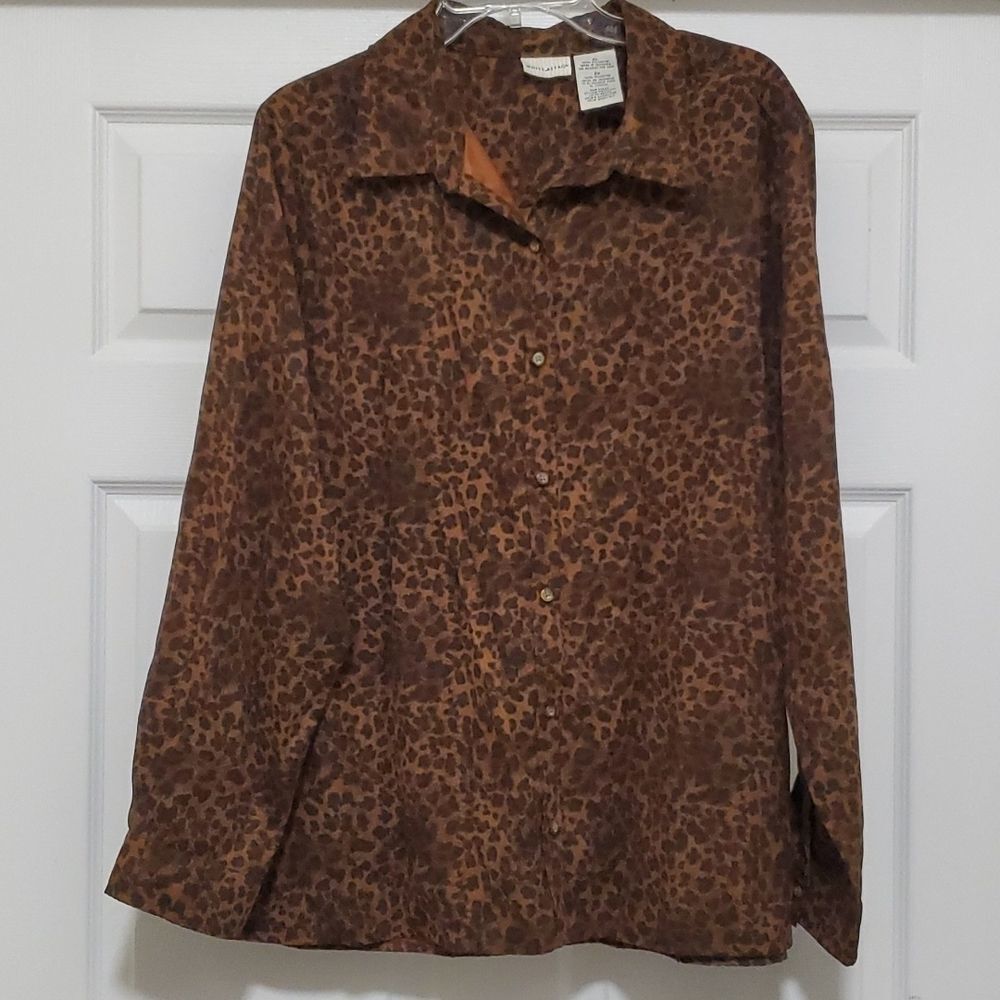 White Stag leopard print long sleeve button blouse
